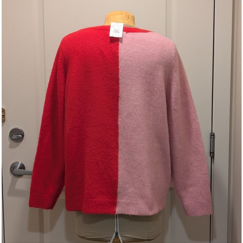 NWT Cupcakes and Cashmere 2X Red and Pink Statement Heart Knit Sweater - Picture 5 of 8